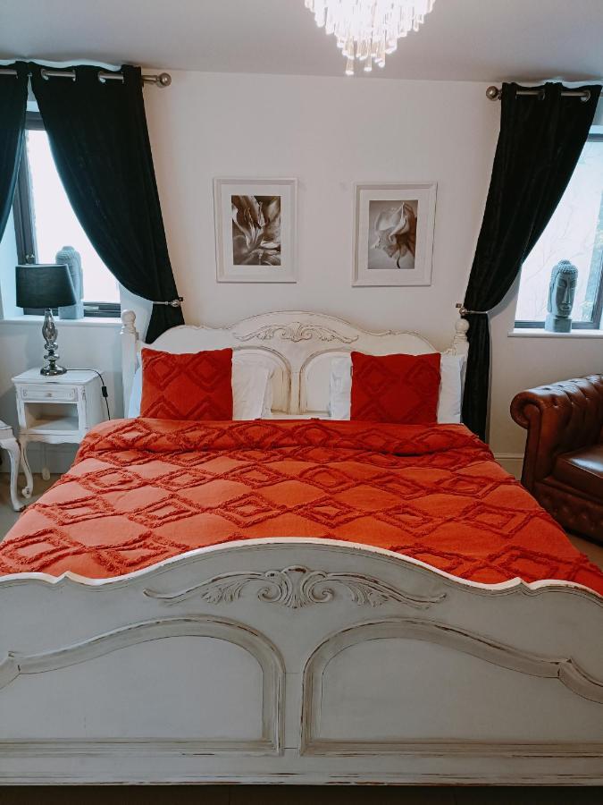 The White Dove Bed And Breakfast With Glamping Newark Showground Zewnętrze zdjęcie